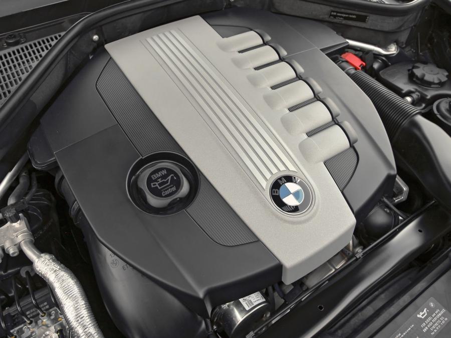  BMW X5 xDrive 3.5d BluePerformance 2009 года  (US) (фото 2 из 14)